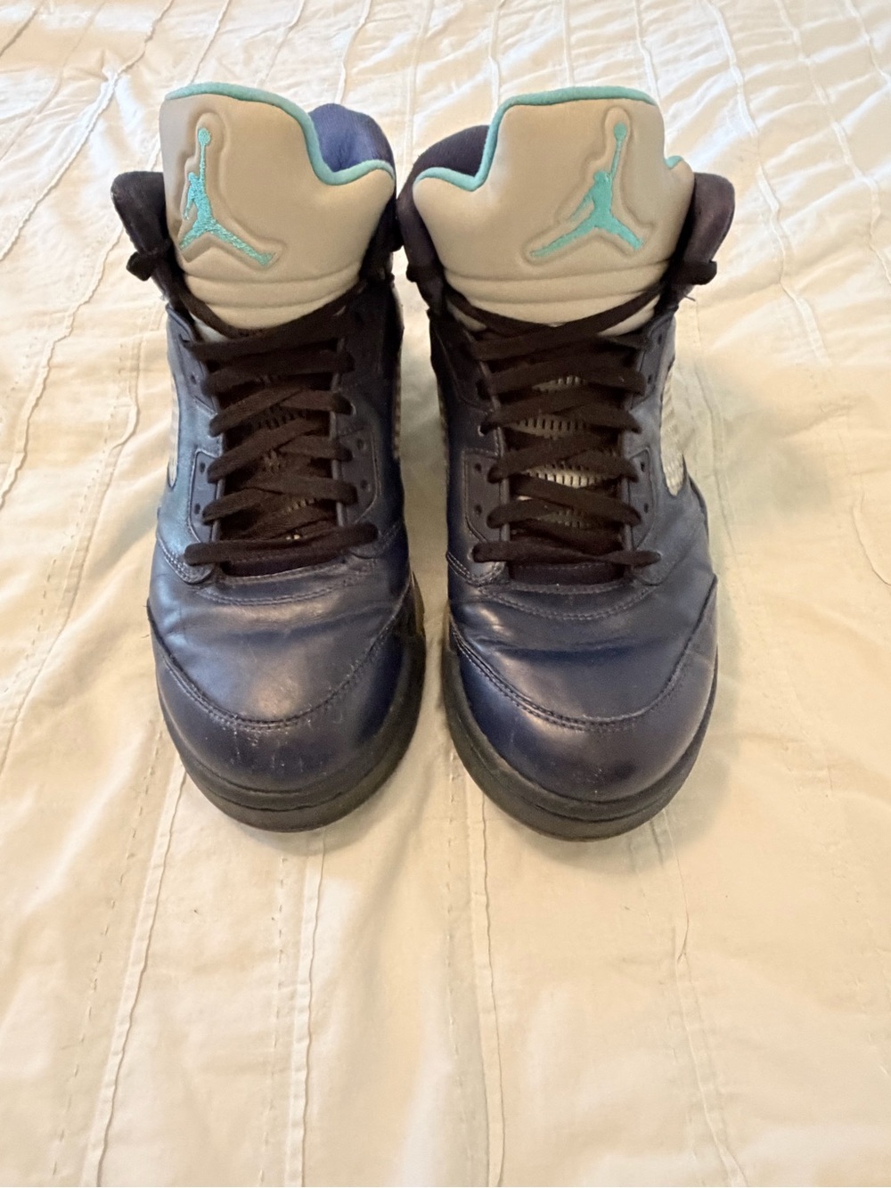 Jordan Men’s Navy High-Top Sneakers with Teal Jumpman